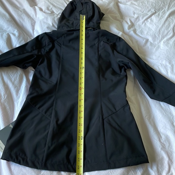 ⭐️NWT⭐️ | Black soft shell parka- Eddie Bauer - Picture 12 of 13
